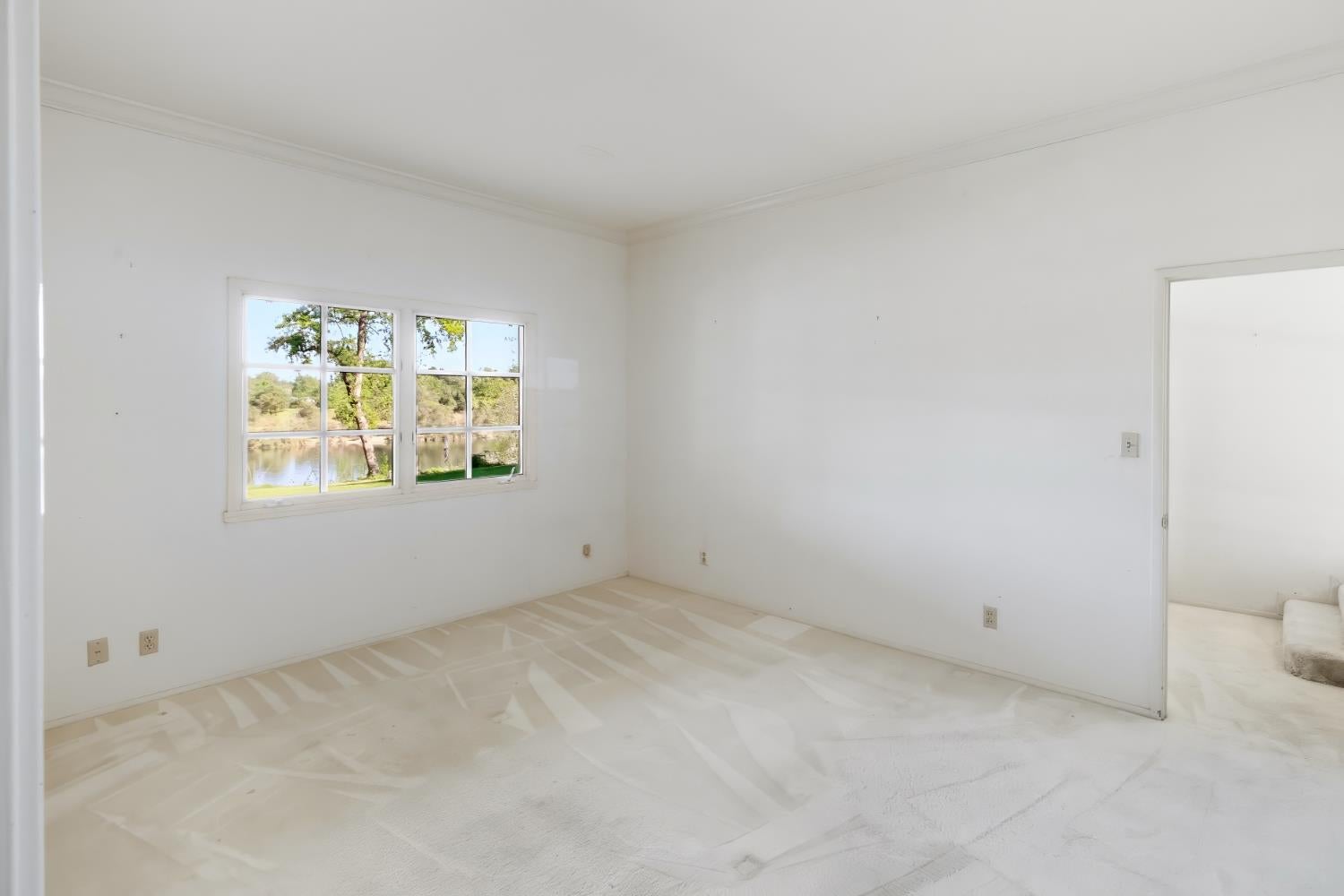 Carmichael, California, 95608, United States, 3 Bedrooms Bedrooms, ,4 BathroomsBathrooms,Residential,Active,2030586
