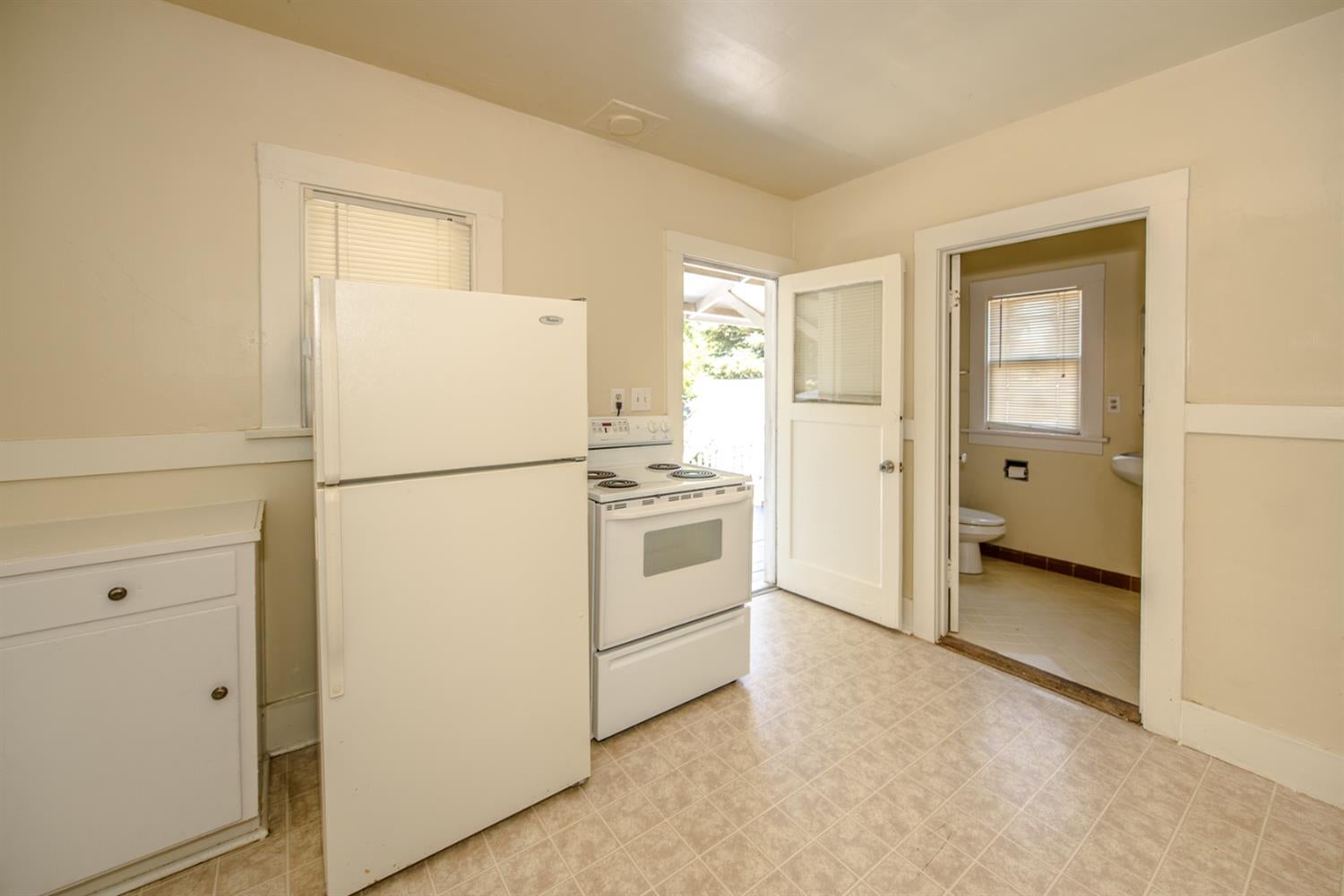 Woodland, California, 95695, United States, 5 Bedrooms Bedrooms, ,4 BathroomsBathrooms,Residential,Active,1843839