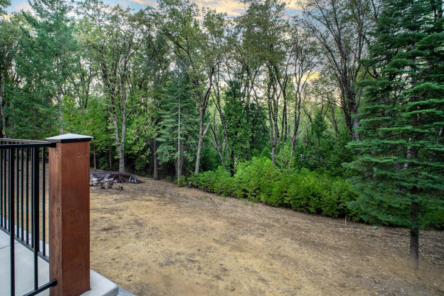 Nevada City, California, 95959, United States, 4 Bedrooms Bedrooms, ,5 BathroomsBathrooms,Residential,Active,1808164