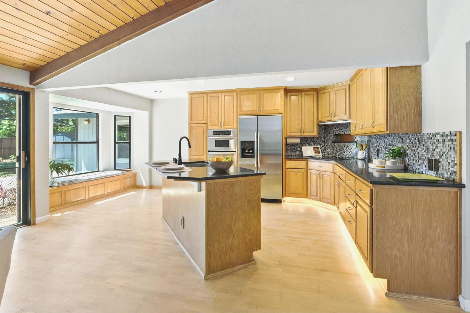 Davis, California, 95616, United States, 4 Bedrooms Bedrooms, ,2 BathroomsBathrooms,Residential,Active,1922306