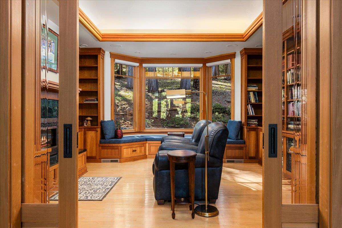 Nevada City, California, 95959, United States, 3 Bedrooms Bedrooms, ,4 BathroomsBathrooms,Residential,Active,1886804