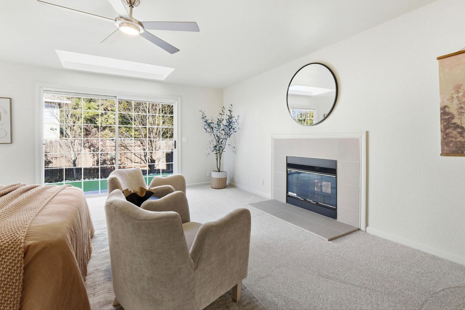 Davis, California, 95618, United States, 4 Bedrooms Bedrooms, ,3 BathroomsBathrooms,Residential,Active,2015453