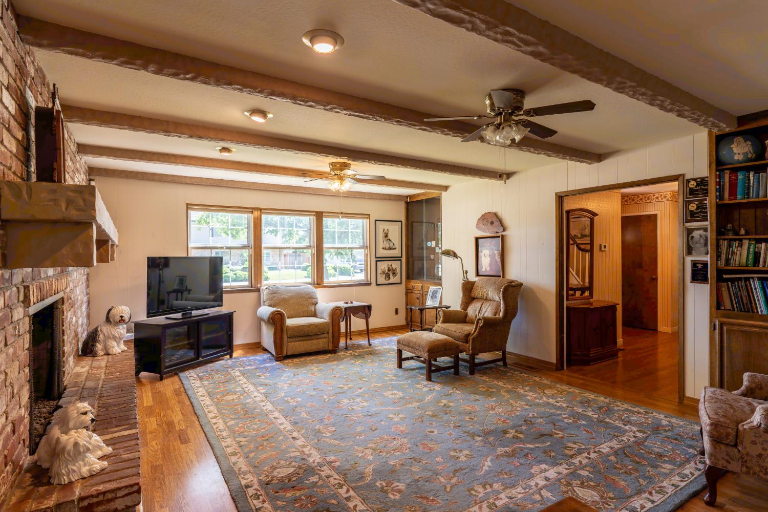 Woodland, California, 95695, United States, 5 Bedrooms Bedrooms, ,5 BathroomsBathrooms,Residential,Active,1907974