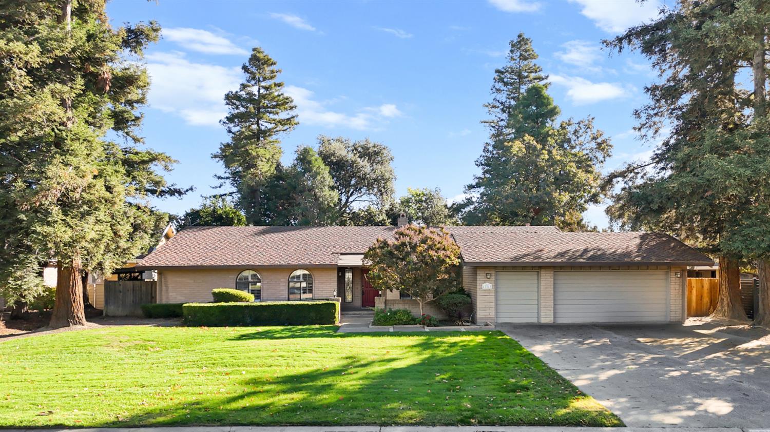 El Macero, California, 95618, United States, 3 Bedrooms Bedrooms, ,3 BathroomsBathrooms,Residential,Active,1972139