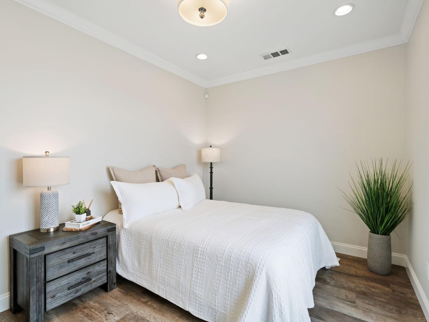 Davis, California, 95616, United States, ,3 BathroomsBathrooms,Residential,Active,1808296