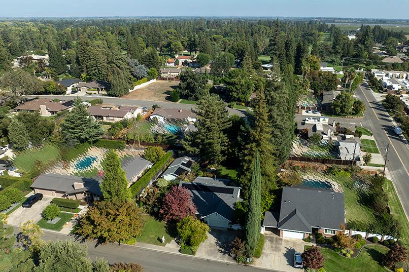 Modesto, California, 95356, United States, 4 Bedrooms Bedrooms, ,3 BathroomsBathrooms,Residential,Active,1969647