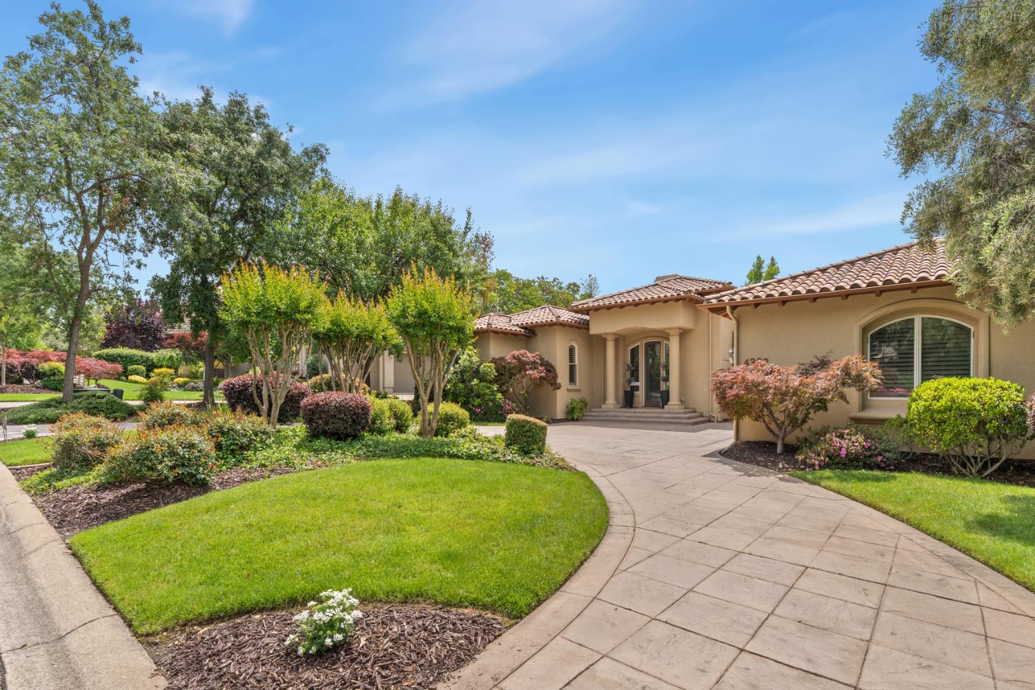 El Dorado Hills, California, 95762, United States, 3 Bedrooms Bedrooms, ,3 BathroomsBathrooms,Residential,Active,2044534