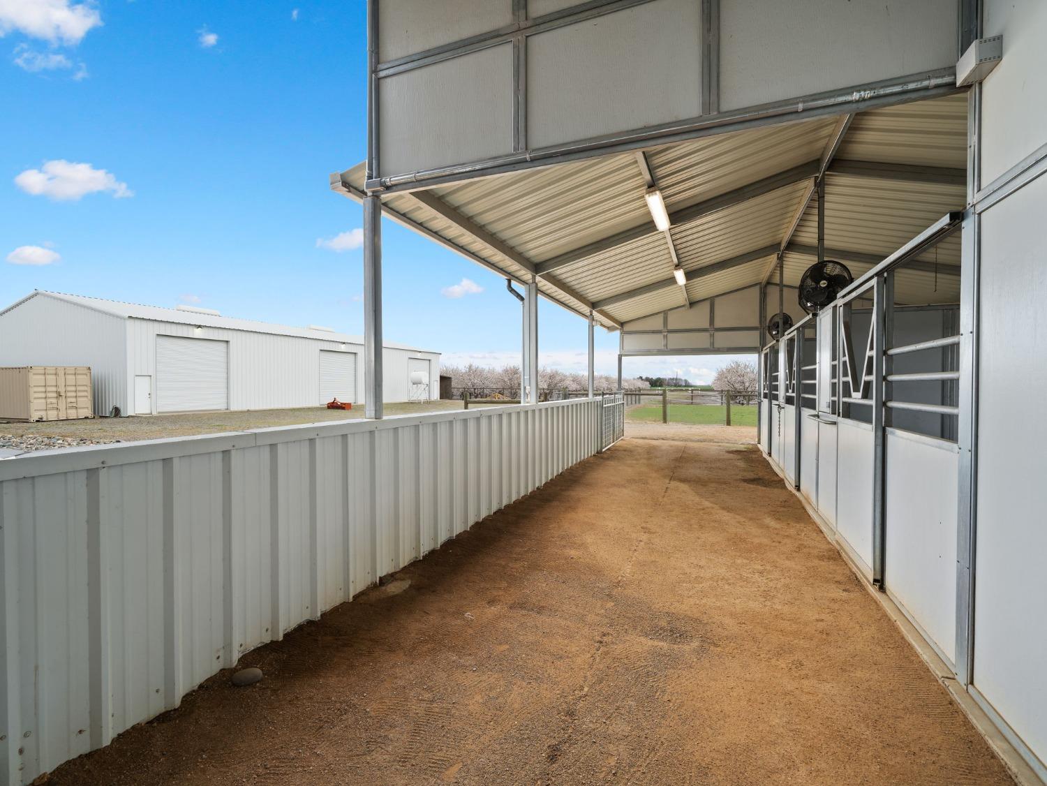 Davis, California, 95616, United States, ,3 BathroomsBathrooms,Residential,Active,1808296