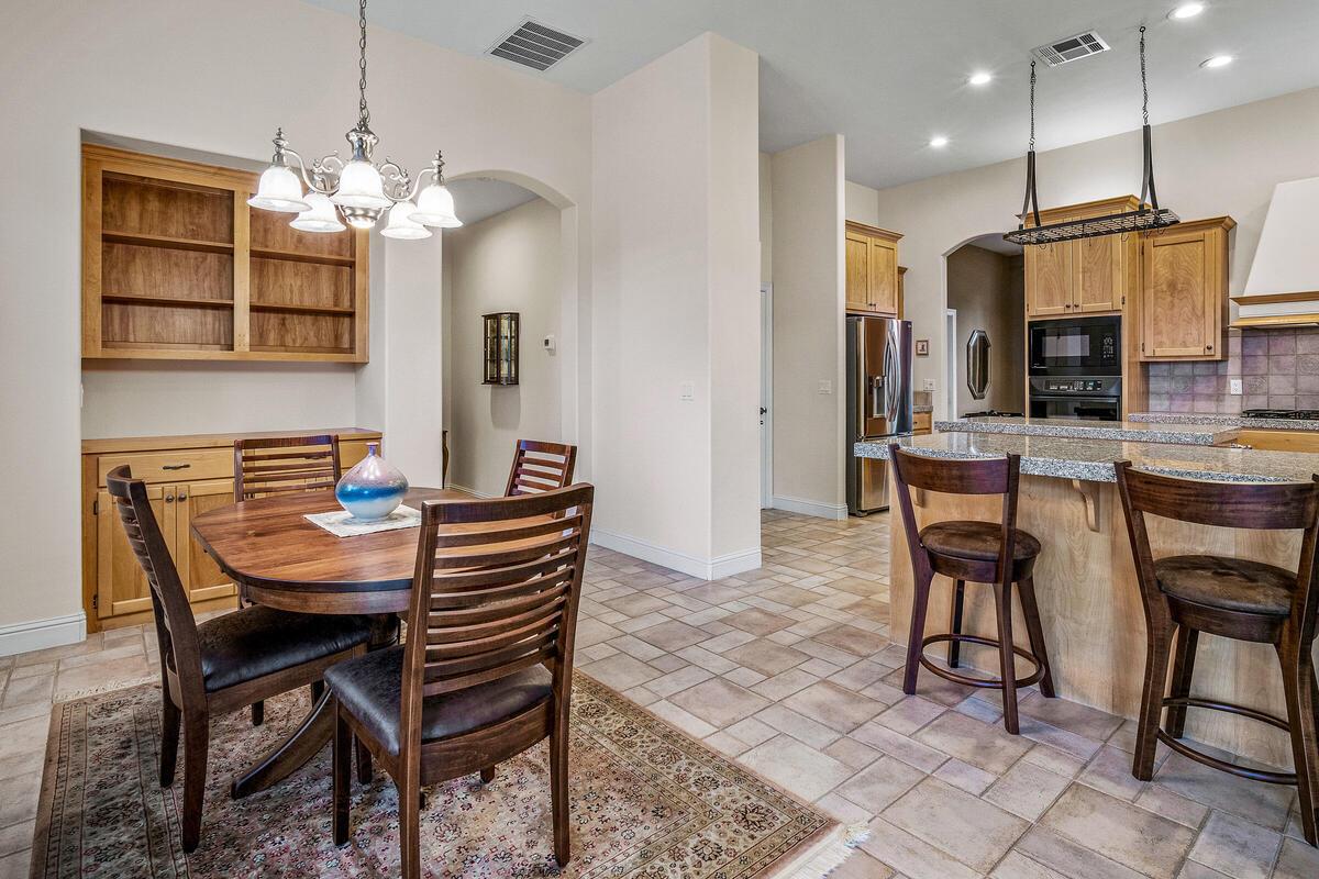 Placerville, California, 95667, United States, 4 Bedrooms Bedrooms, ,3 BathroomsBathrooms,Residential,Active,2006974