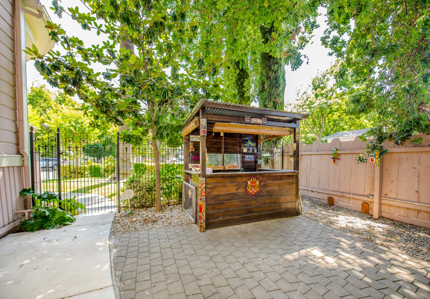 Woodland, California, 95695, United States, 5 Bedrooms Bedrooms, ,4 BathroomsBathrooms,Residential,Active,1843839