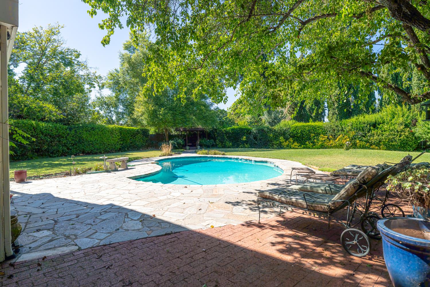Woodland, California, 95695, United States, 5 Bedrooms Bedrooms, ,5 BathroomsBathrooms,Residential,Active,1907974