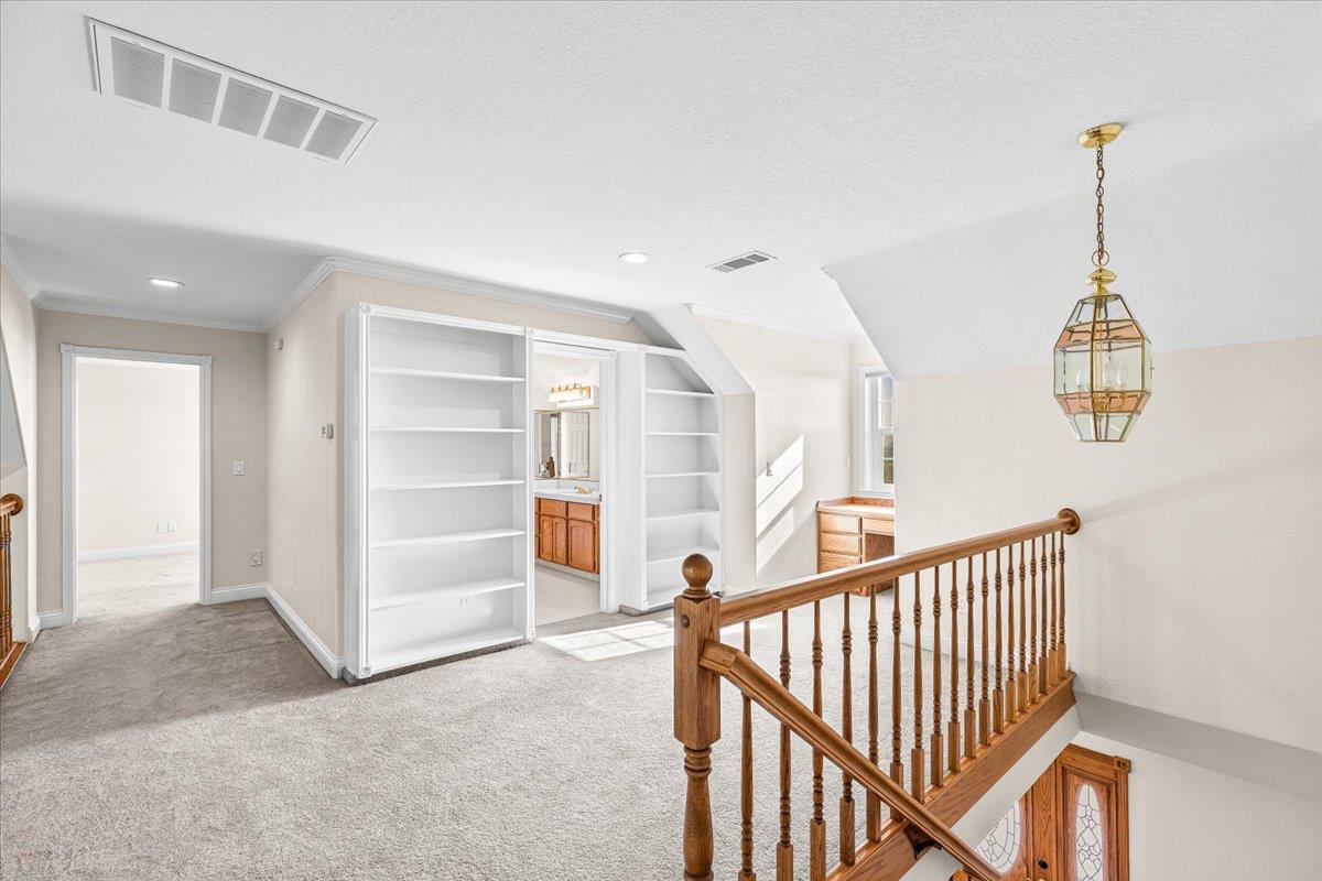 Galt, California, 95632, United States, 3 Bedrooms Bedrooms, ,3 BathroomsBathrooms,Residential,Active,2010524