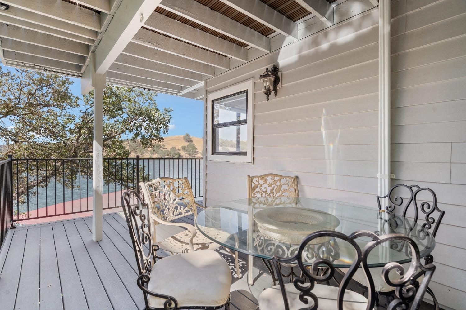 Copperopolis, California, 95228, United States, 3 Bedrooms Bedrooms, ,4 BathroomsBathrooms,Residential,Active,2015248