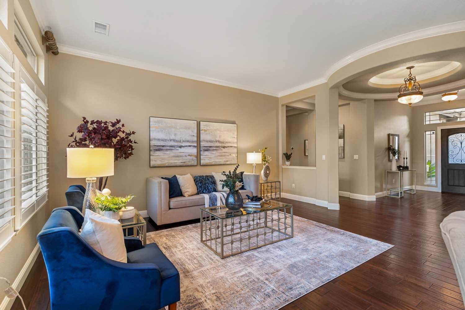 West Sacramento, California, 95605, United States, 4 Bedrooms Bedrooms, ,3 BathroomsBathrooms,Residential,Active,1929784