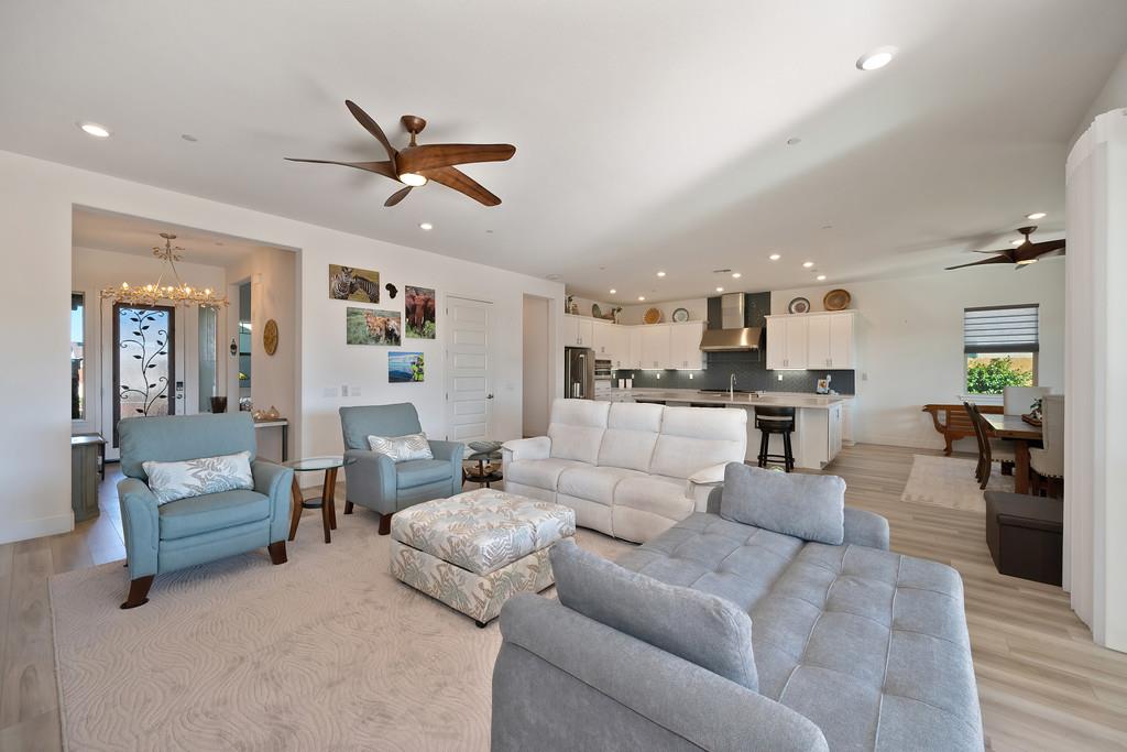 El Dorado Hills, California, 95762, United States, 2 Bedrooms Bedrooms, ,3 BathroomsBathrooms,Residential,Active,2009425