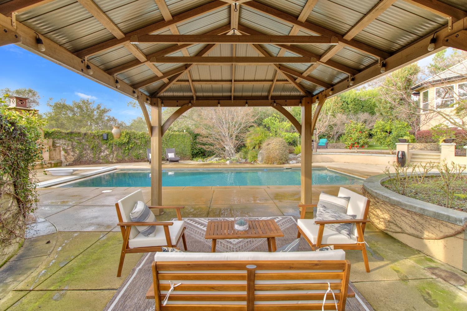 Granite Bay, California, 95746, United States, 4 Bedrooms Bedrooms, ,4 BathroomsBathrooms,Residential,Active,2045564