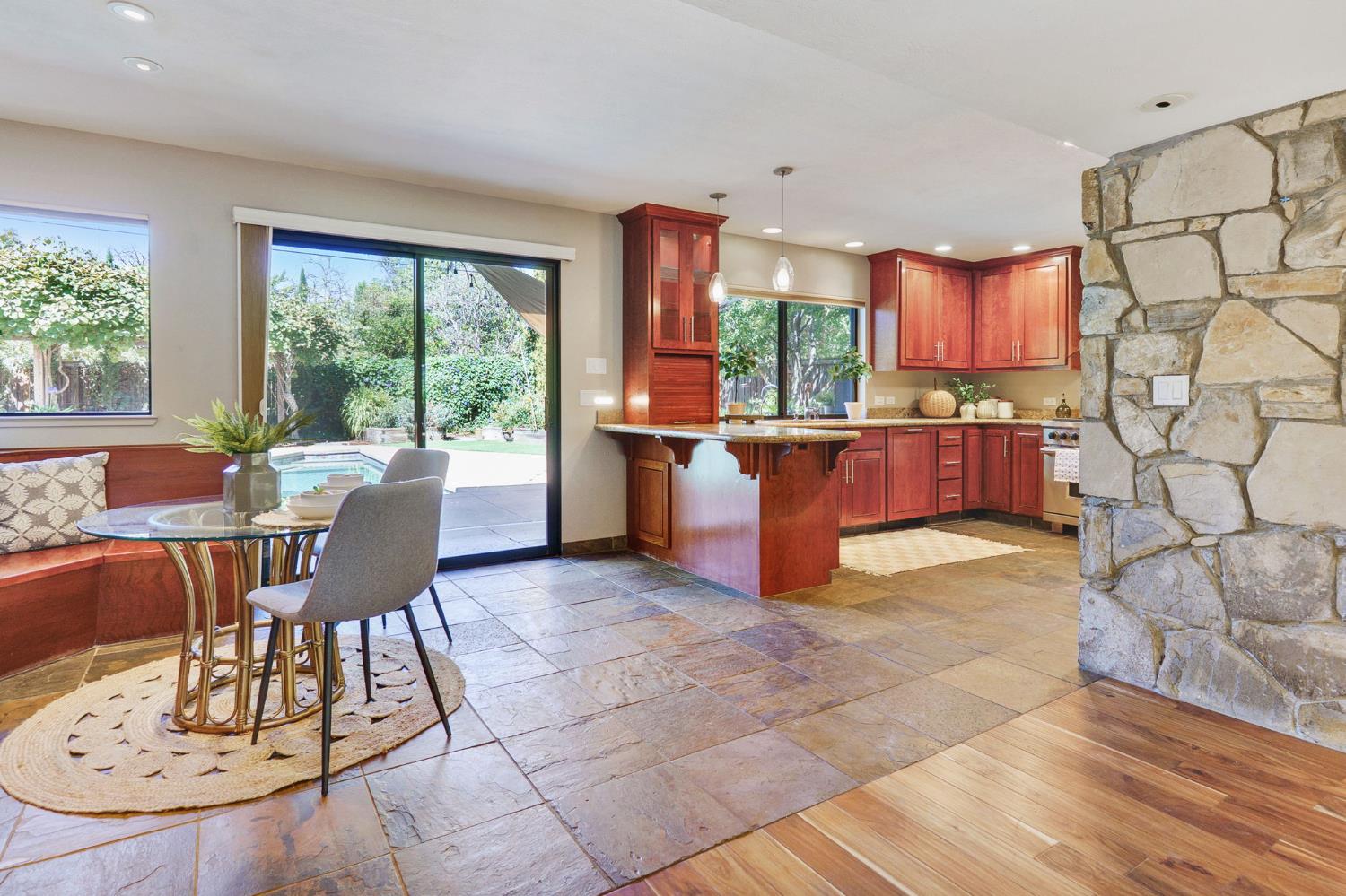 Davis, California, 95616, United States, 4 Bedrooms Bedrooms, ,4 BathroomsBathrooms,Residential,Active,1922349