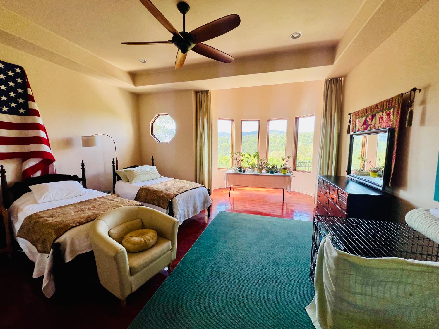 Angels Camp, California, 95222, United States, 4 Bedrooms Bedrooms, ,4 BathroomsBathrooms,Residential,Active,1945061