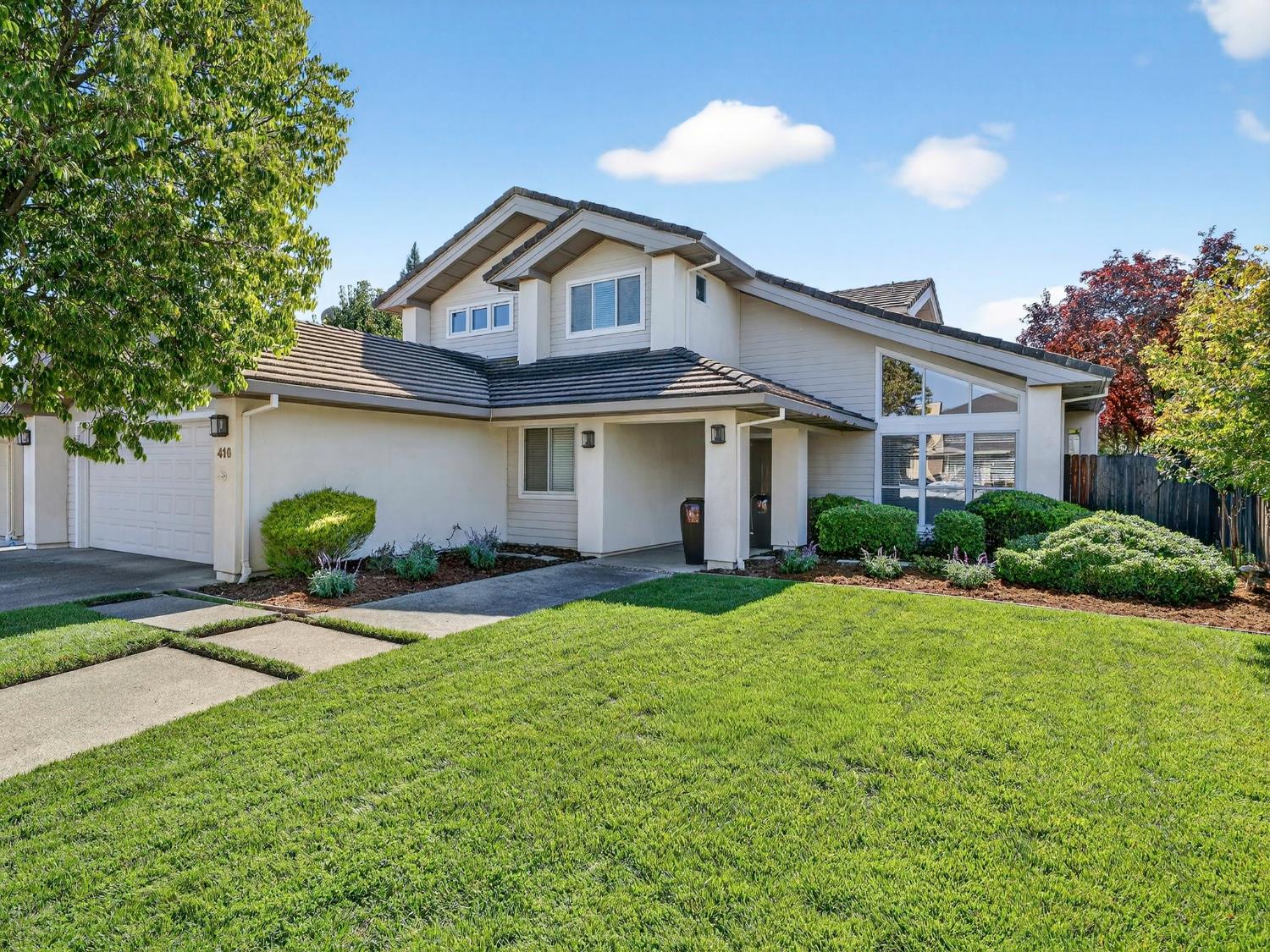 Davis, California, 95616, United States, 4 Bedrooms Bedrooms, ,3 BathroomsBathrooms,Residential,Active,1968416