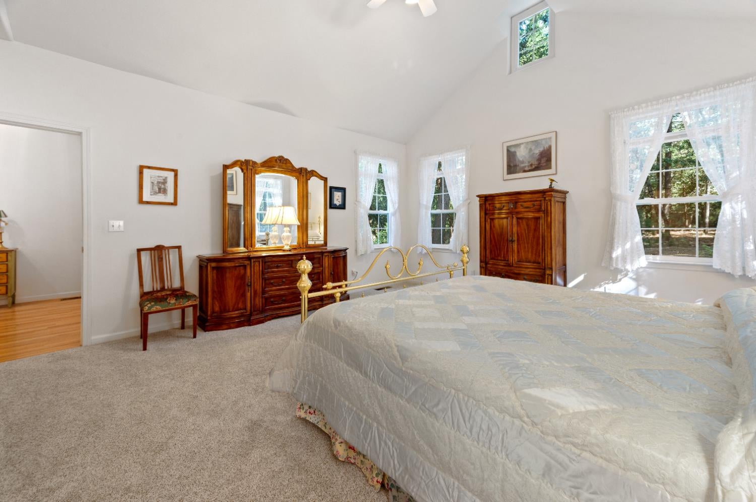 Nevada City, California, 95959, United States, 3 Bedrooms Bedrooms, ,4 BathroomsBathrooms,Residential,Active,1919052