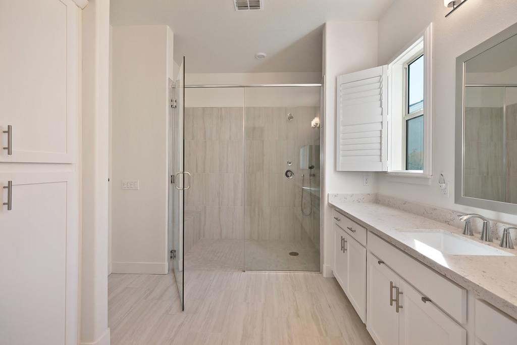 El Dorado Hills, California, 95762, United States, 2 Bedrooms Bedrooms, ,3 BathroomsBathrooms,Residential,Active,2009425