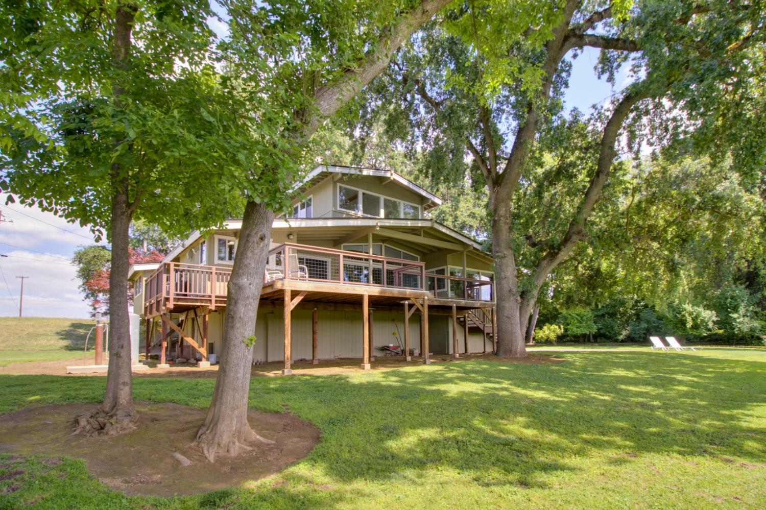 Sacramento, California, 95837, United States, 3 Bedrooms Bedrooms, ,2 BathroomsBathrooms,Residential,Active,2052080