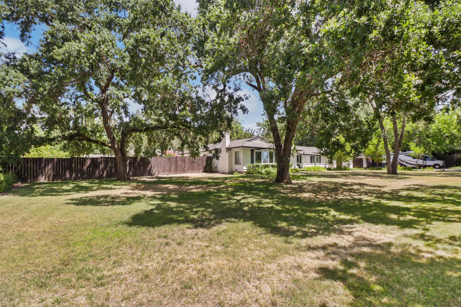 Carmichael, California, 95608, United States, 4 Bedrooms Bedrooms, ,3 BathroomsBathrooms,Residential,Active,1904149
