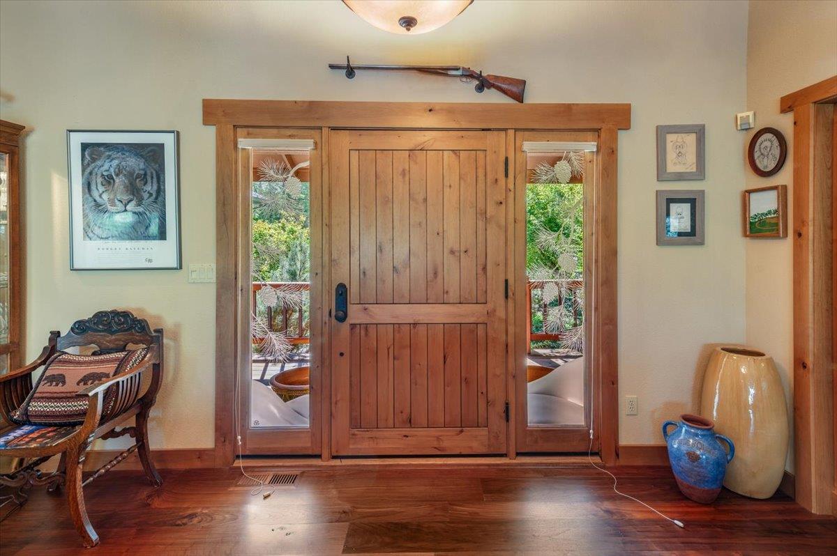 Nevada City, California, 95959, United States, 4 Bedrooms Bedrooms, ,4 BathroomsBathrooms,Residential,Active,2043131