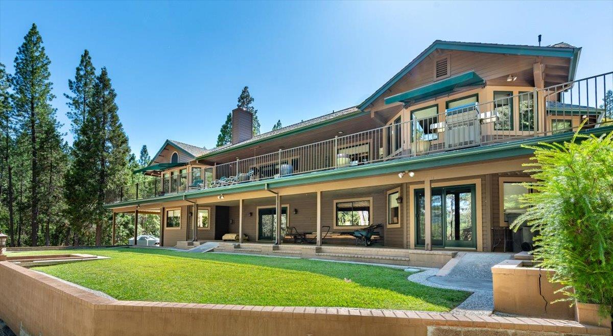 Nevada City, California, 95959, United States, 4 Bedrooms Bedrooms, ,4 BathroomsBathrooms,Residential,Active,1919076