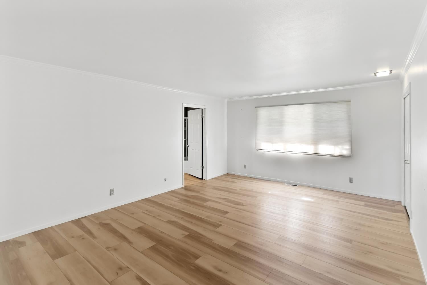 Carmichael, California, 95608, United States, 3 Bedrooms Bedrooms, ,4 BathroomsBathrooms,Residential,Active,2030586