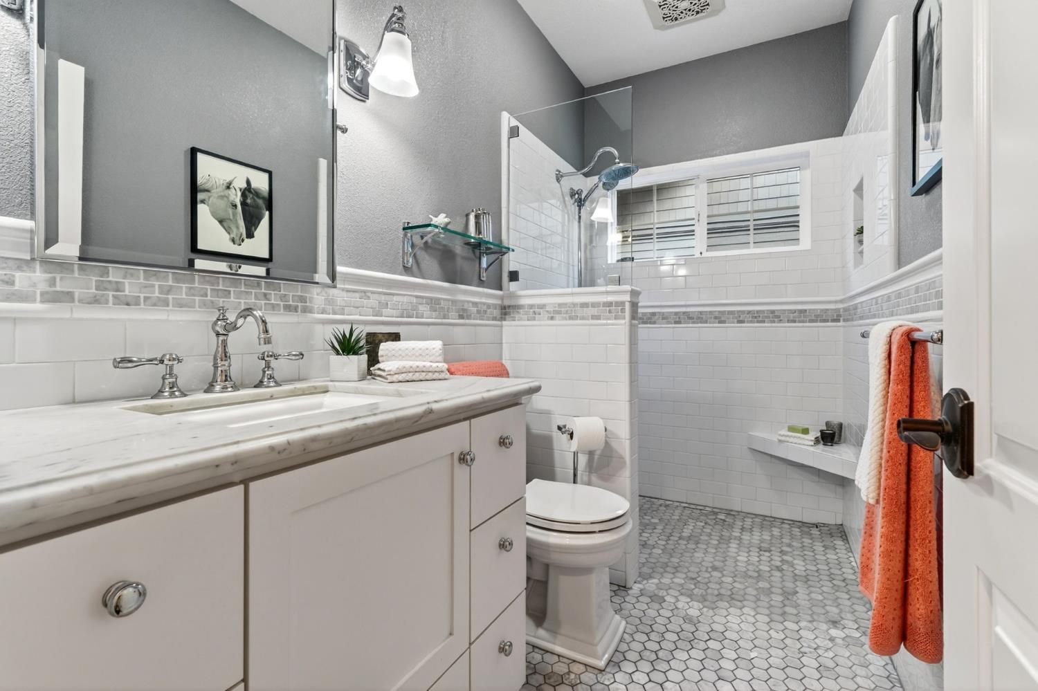 Davis, California, 95618, United States, 5 Bedrooms Bedrooms, ,3 BathroomsBathrooms,Residential,Active,2045676