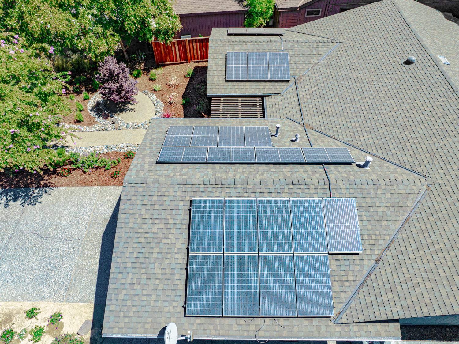 Davis, California, 95616, United States, 4 Bedrooms Bedrooms, ,2 BathroomsBathrooms,Residential,Active,1922306