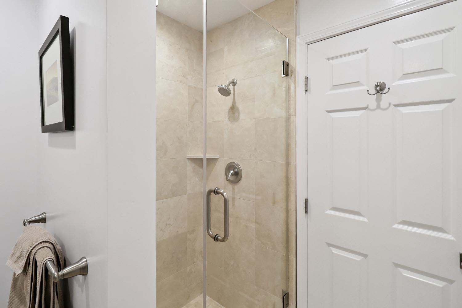 Carmichael, California, 95608, United States, 4 Bedrooms Bedrooms, ,3 BathroomsBathrooms,Residential,Active,2007341