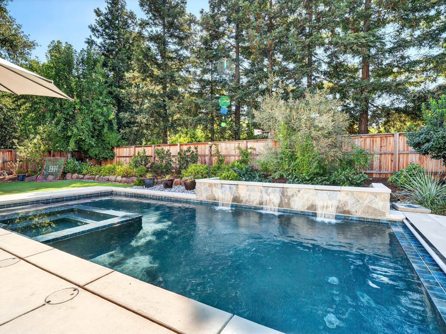 Davis, California, 95618, United States, 5 Bedrooms Bedrooms, ,3 BathroomsBathrooms,Residential,Active,1929454