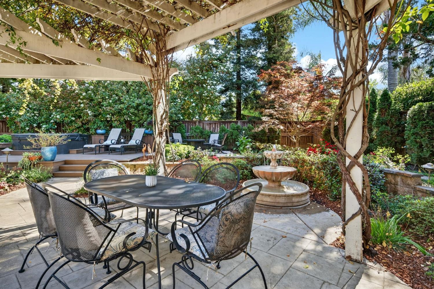 Davis, California, 95618, United States, 3 Bedrooms Bedrooms, ,4 BathroomsBathrooms,Residential,Active,2030523