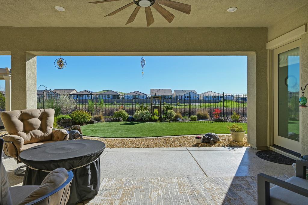 El Dorado Hills, California, 95762, United States, 2 Bedrooms Bedrooms, ,3 BathroomsBathrooms,Residential,Active,2009425