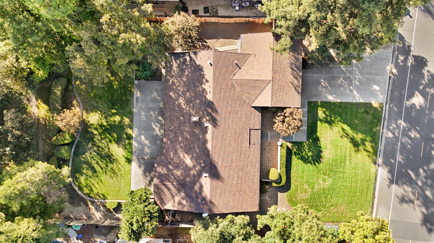 El Macero, California, 95618, United States, 3 Bedrooms Bedrooms, ,3 BathroomsBathrooms,Residential,Active,1972139