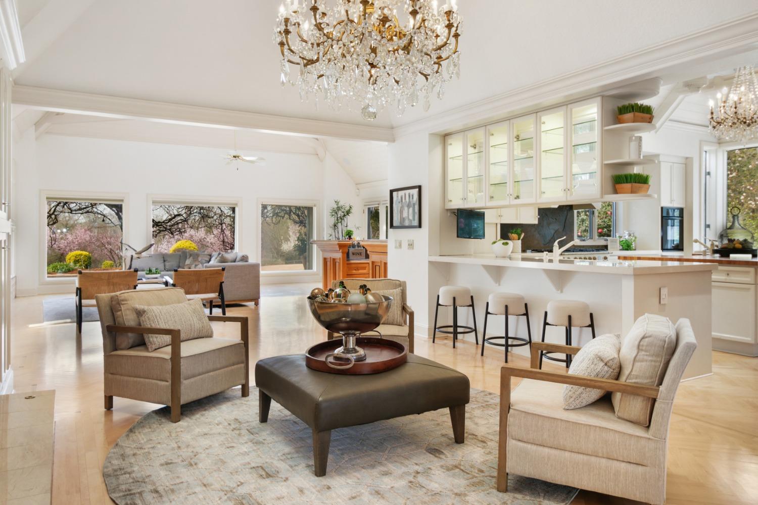 Sacramento, California, 95827, United States, 6 Bedrooms Bedrooms, ,7 BathroomsBathrooms,Residential,Active,1898041