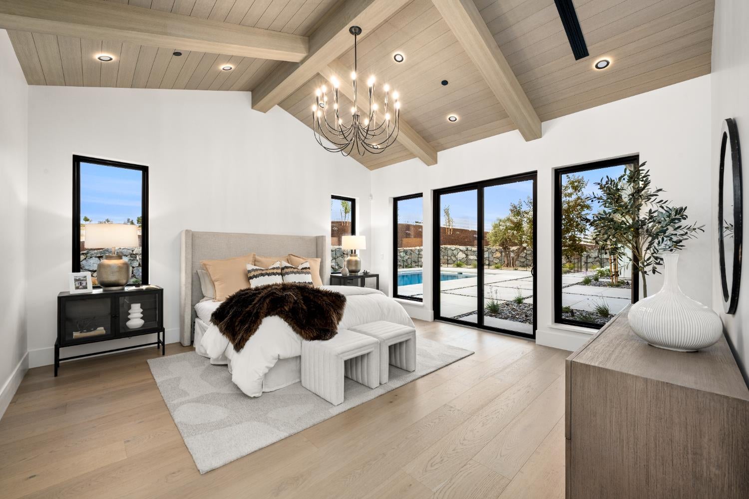 Newcastle, California, 95658, United States, 4 Bedrooms Bedrooms, ,6 BathroomsBathrooms,Residential,Active,1973288