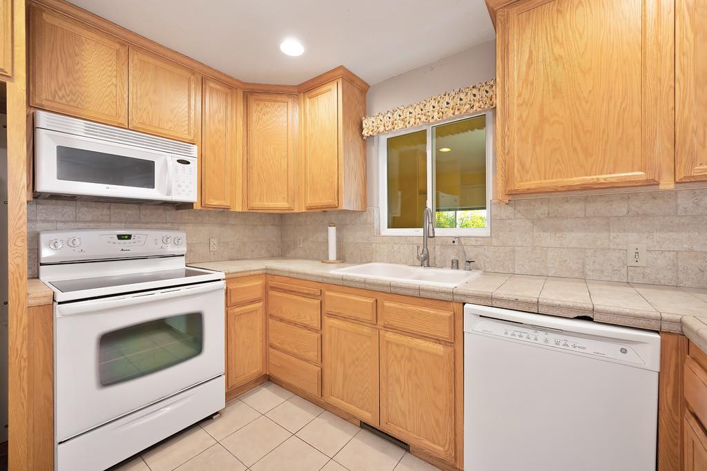 Penryn, California, 95663, United States, 3 Bedrooms Bedrooms, ,2 BathroomsBathrooms,Residential,Active,1973271