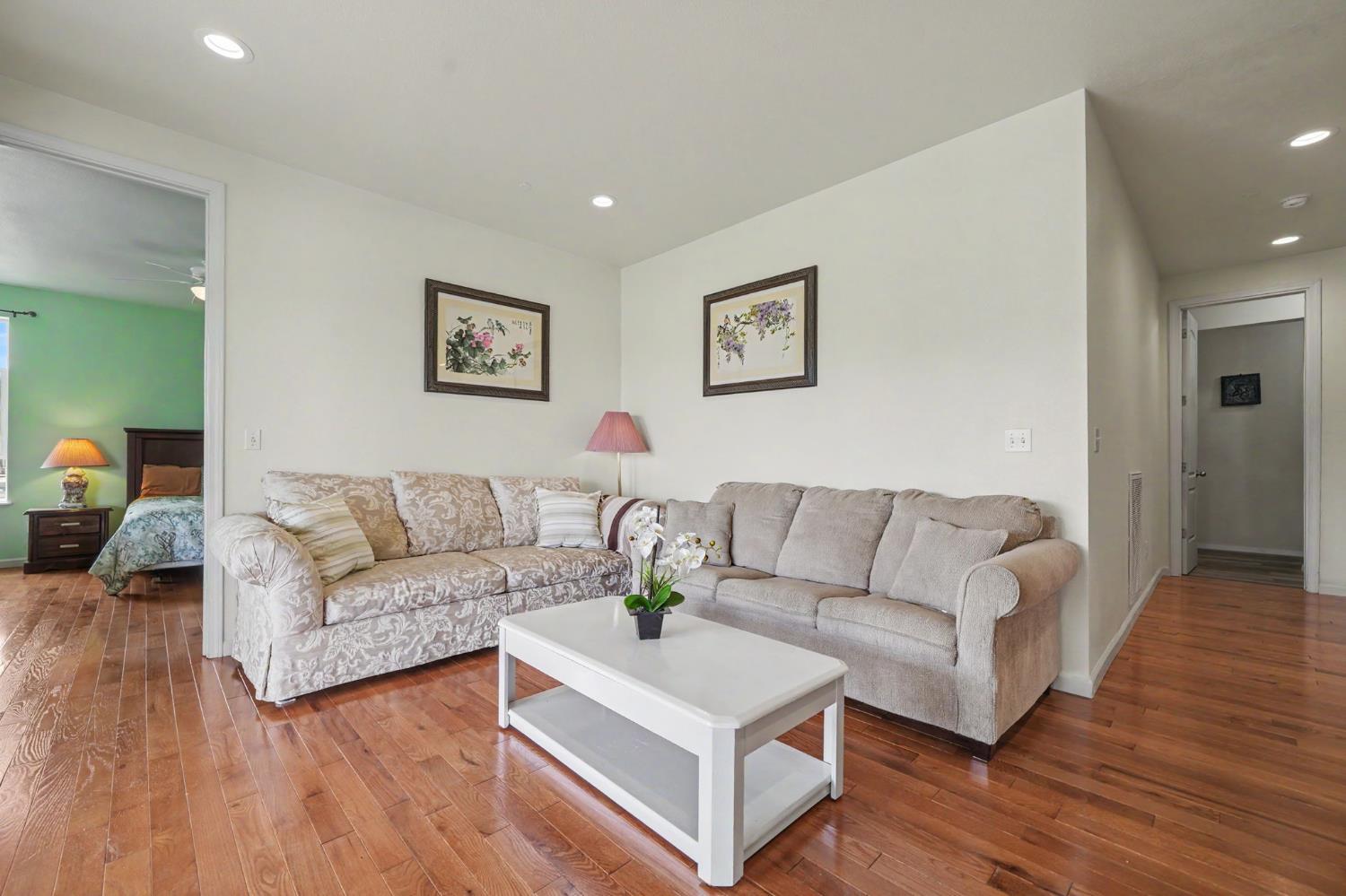 Copperopolis, California, 95228, United States, 3 Bedrooms Bedrooms, ,3 BathroomsBathrooms,Residential,Active,2052096