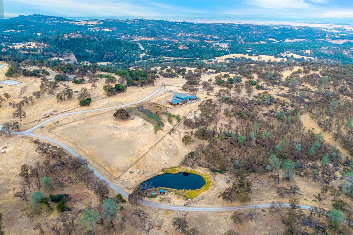 Smartsville, California, 95977, United States, 1 Bedroom Bedrooms, ,3 BathroomsBathrooms,Residential,Active,1952299