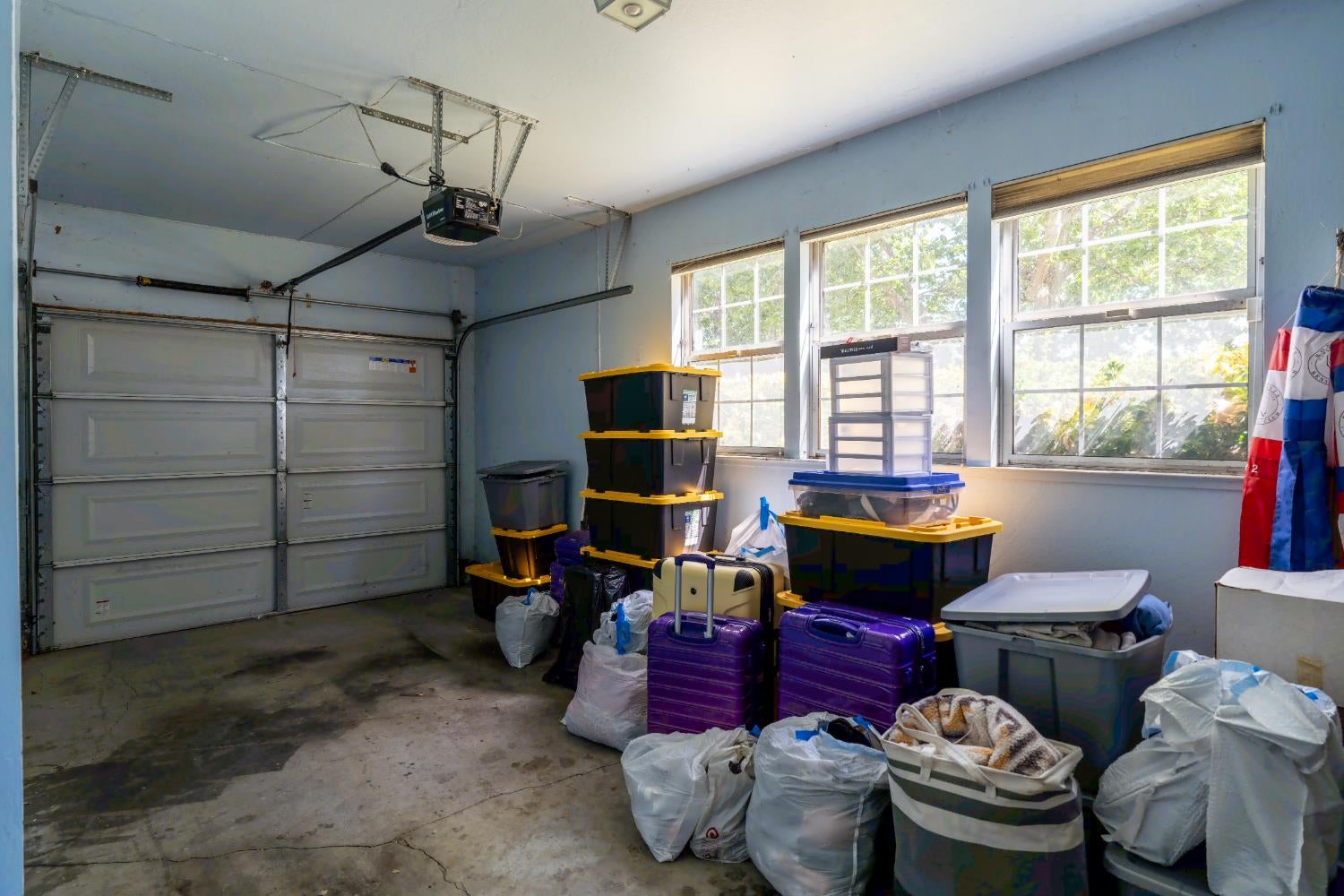 Woodland, California, 95695, United States, 5 Bedrooms Bedrooms, ,5 BathroomsBathrooms,Residential,Active,1907974