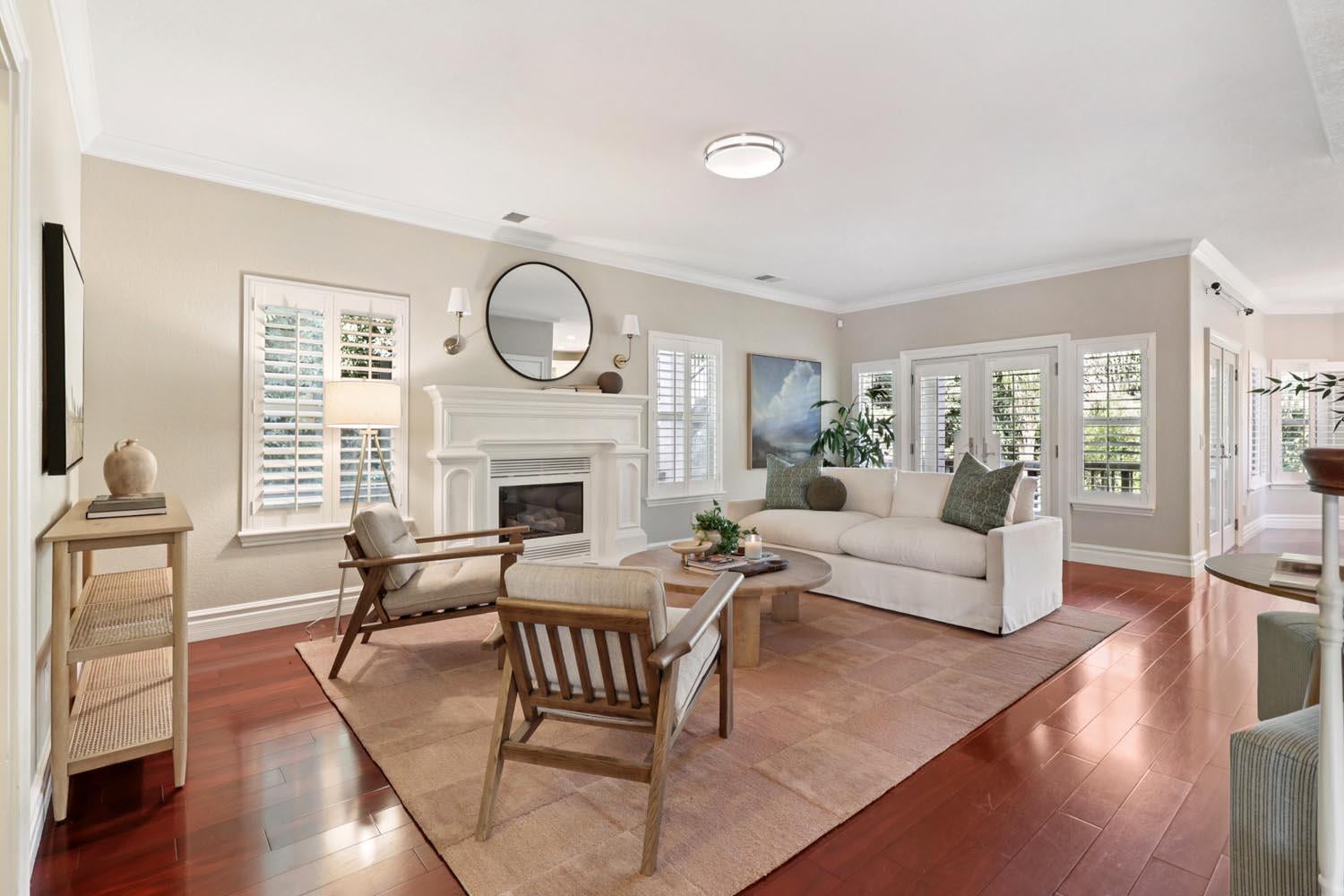 Carmichael, California, 95608, United States, 5 Bedrooms Bedrooms, ,5 BathroomsBathrooms,Residential,Active,1927677