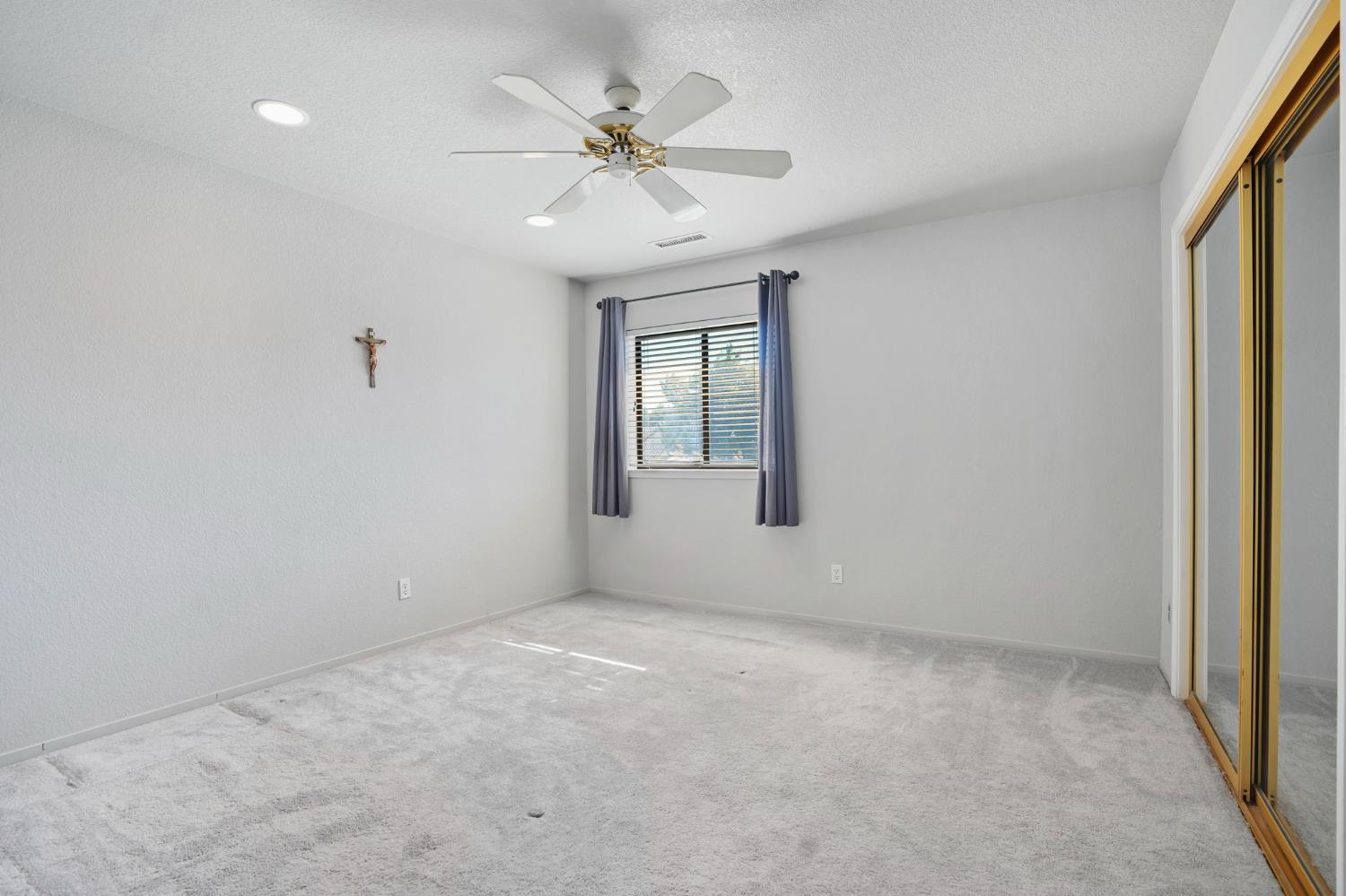 Modesto, California, 95356, United States, 4 Bedrooms Bedrooms, ,4 BathroomsBathrooms,Residential,Active,2045551
