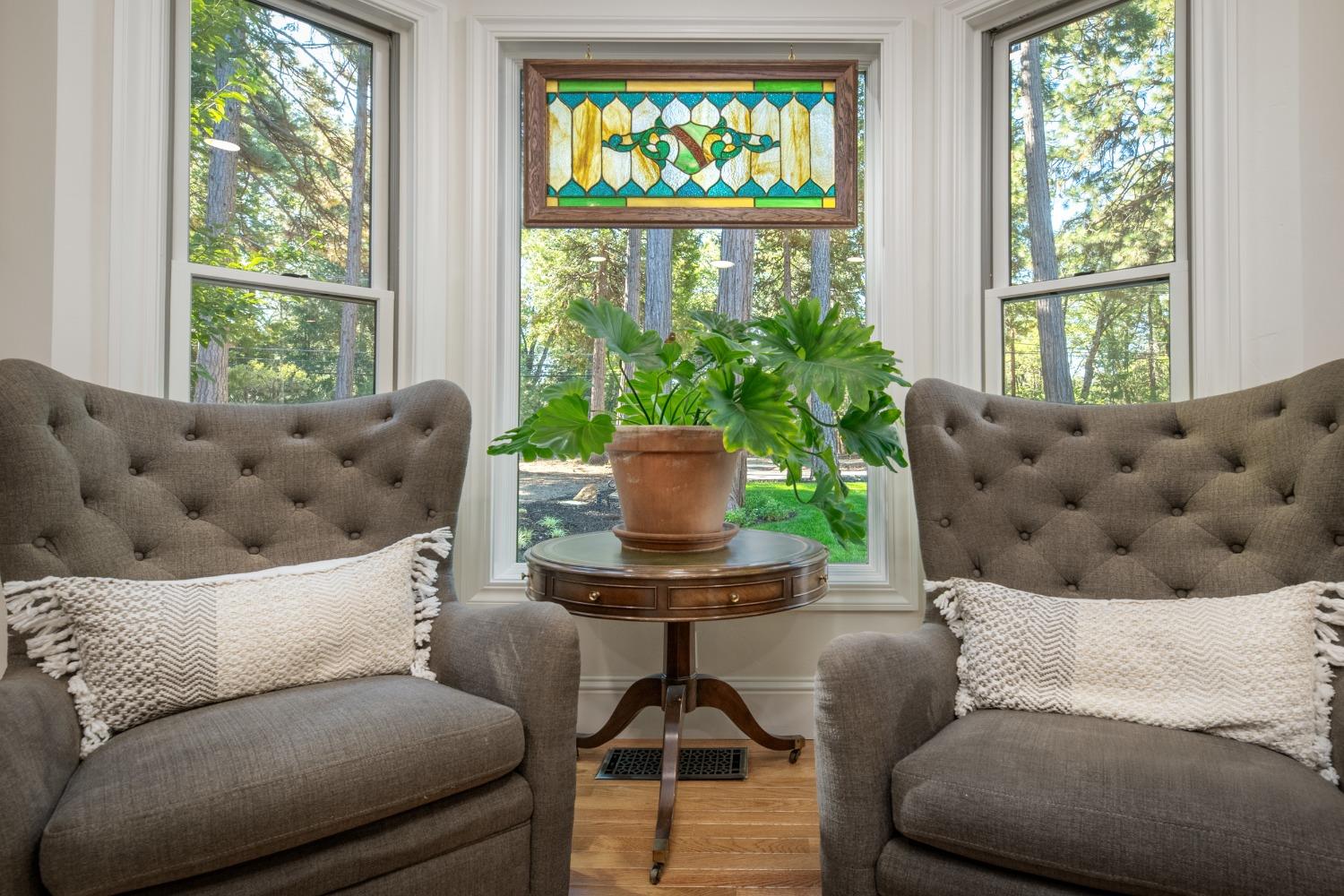 Nevada City, California, 95959, United States, 4 Bedrooms Bedrooms, ,5 BathroomsBathrooms,Residential,Active,1808164