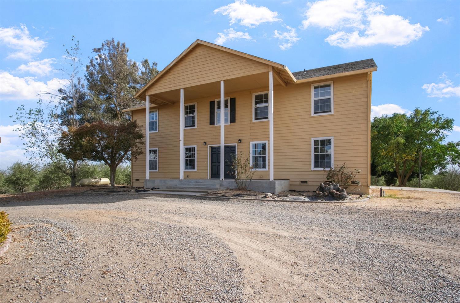 Hickman, California, 95323, United States, 4 Bedrooms Bedrooms, ,3 BathroomsBathrooms,Residential,Active,1954442