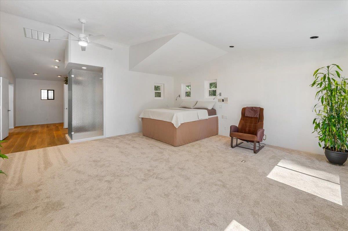 Nevada City, California, 95959, United States, 3 Bedrooms Bedrooms, ,4 BathroomsBathrooms,Residential,Active,1919387