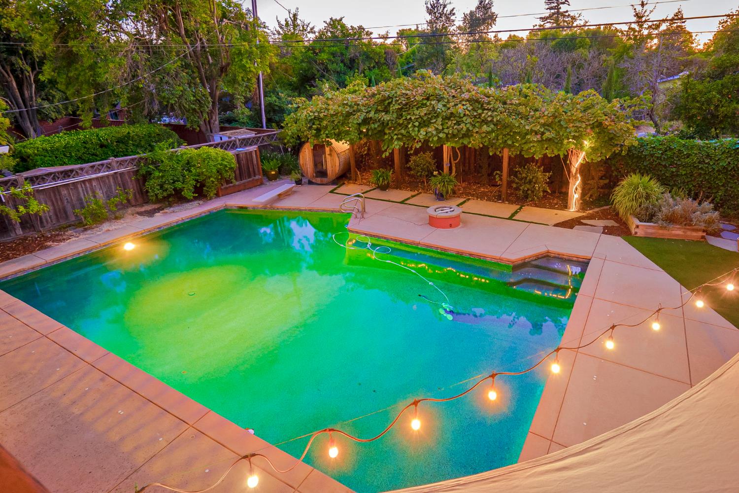 Davis, California, 95616, United States, 4 Bedrooms Bedrooms, ,4 BathroomsBathrooms,Residential,Active,1922349