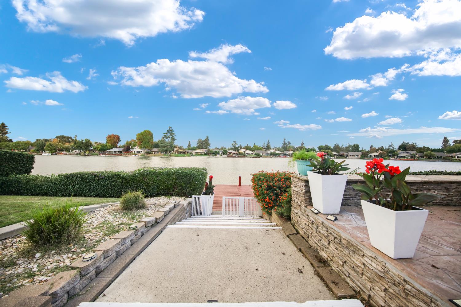 Stockton, California, 95219, United States, 4 Bedrooms Bedrooms, ,5 BathroomsBathrooms,Residential,Active,1970940